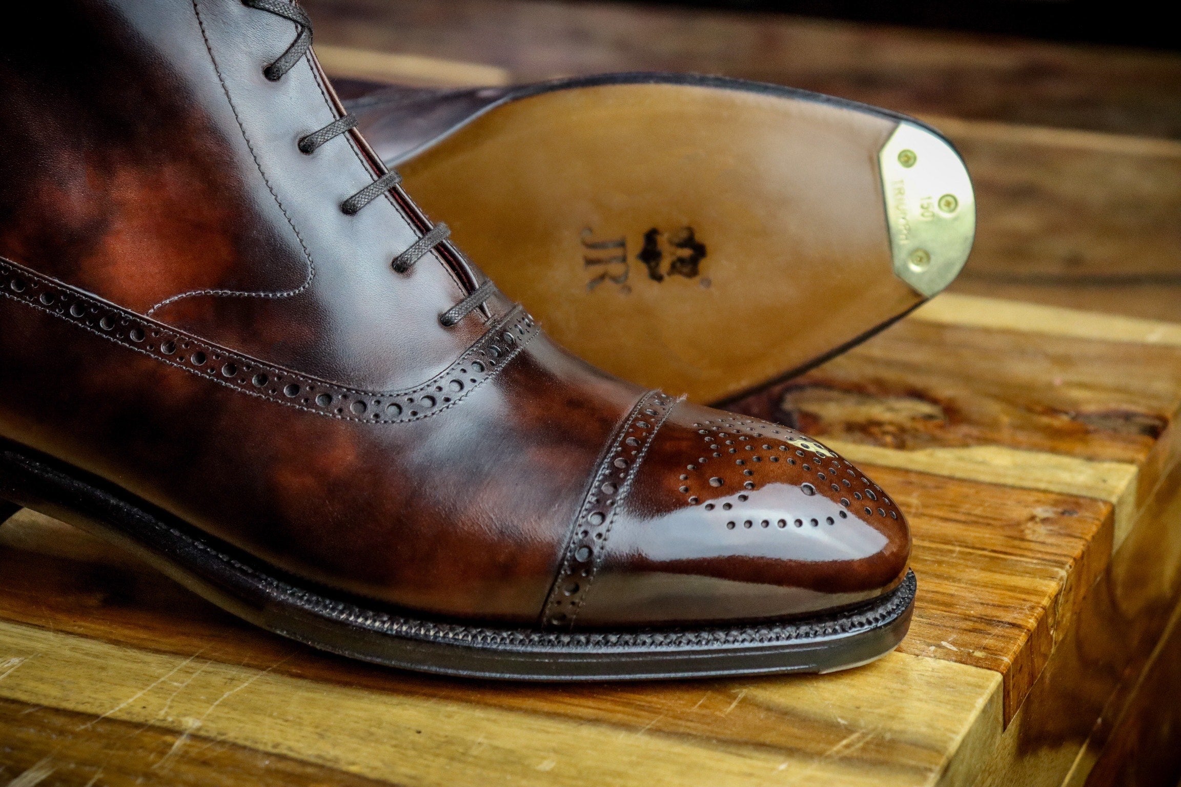 Review Series: TLB Mallorca Main Line vs Artista 